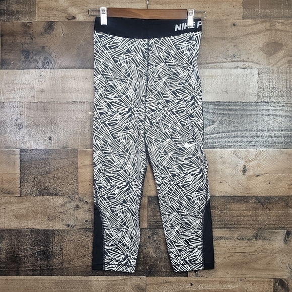 Nike Dri-FIT Women Pro Palm Print Training Capris 822527-010 S - Picture 2 of 9